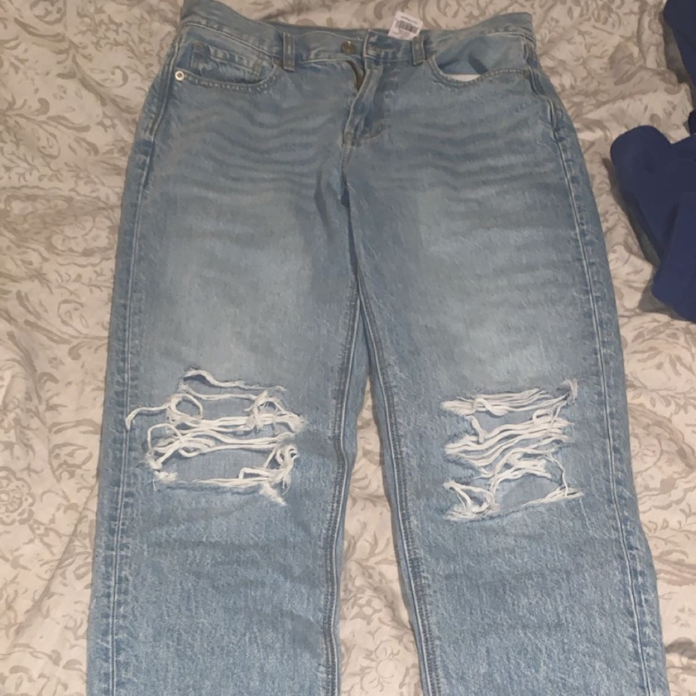 American eagle mom jeans (SOLD))❌❌